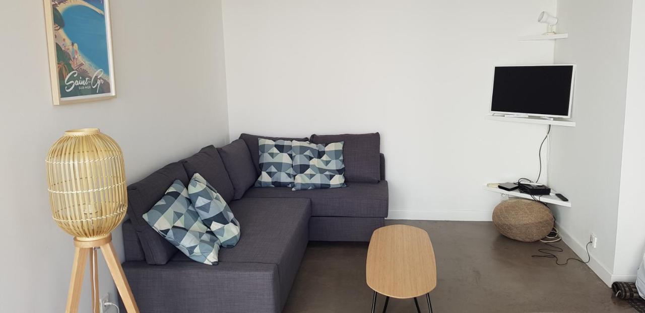 Les Pieds Dans L'O - Appartement 50M2 Front De Mer Saint-Cyr-sur-Mer Exteriör bild